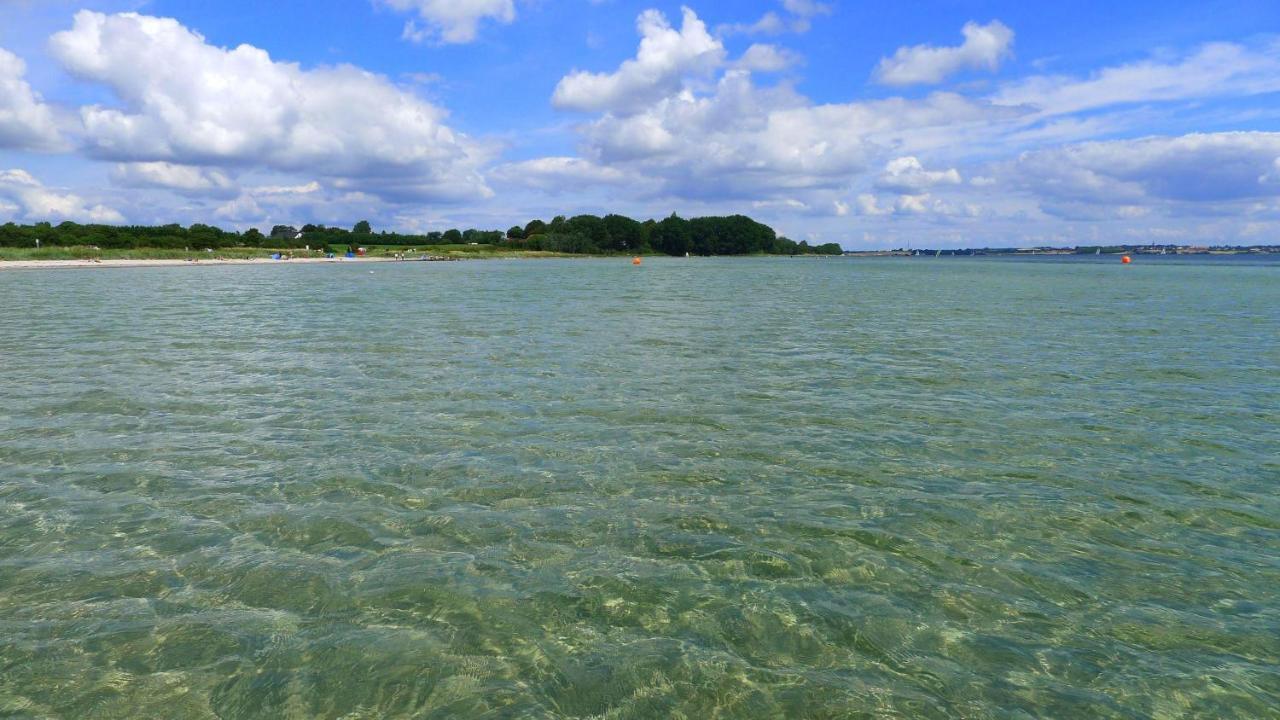 Seeblick II - Gemuetliche 60Qm - Ganzes Haus - 50M Zum Naturstrand - Mit Terrasse Und Grossem Garten Gluecksburg Exterior photo